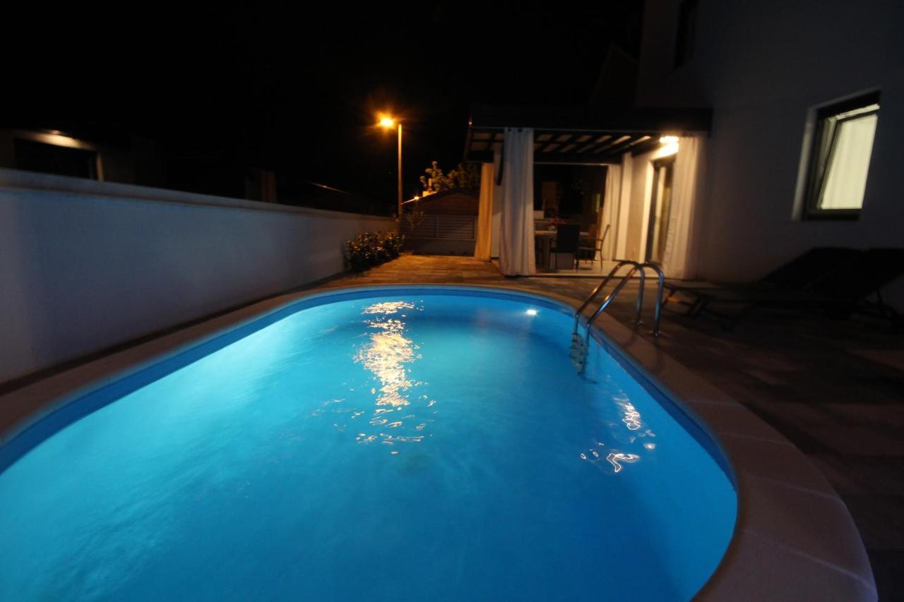 Villa Essenza - Luksuzne Kuce Za Odmor Водице Екстер'єр фото